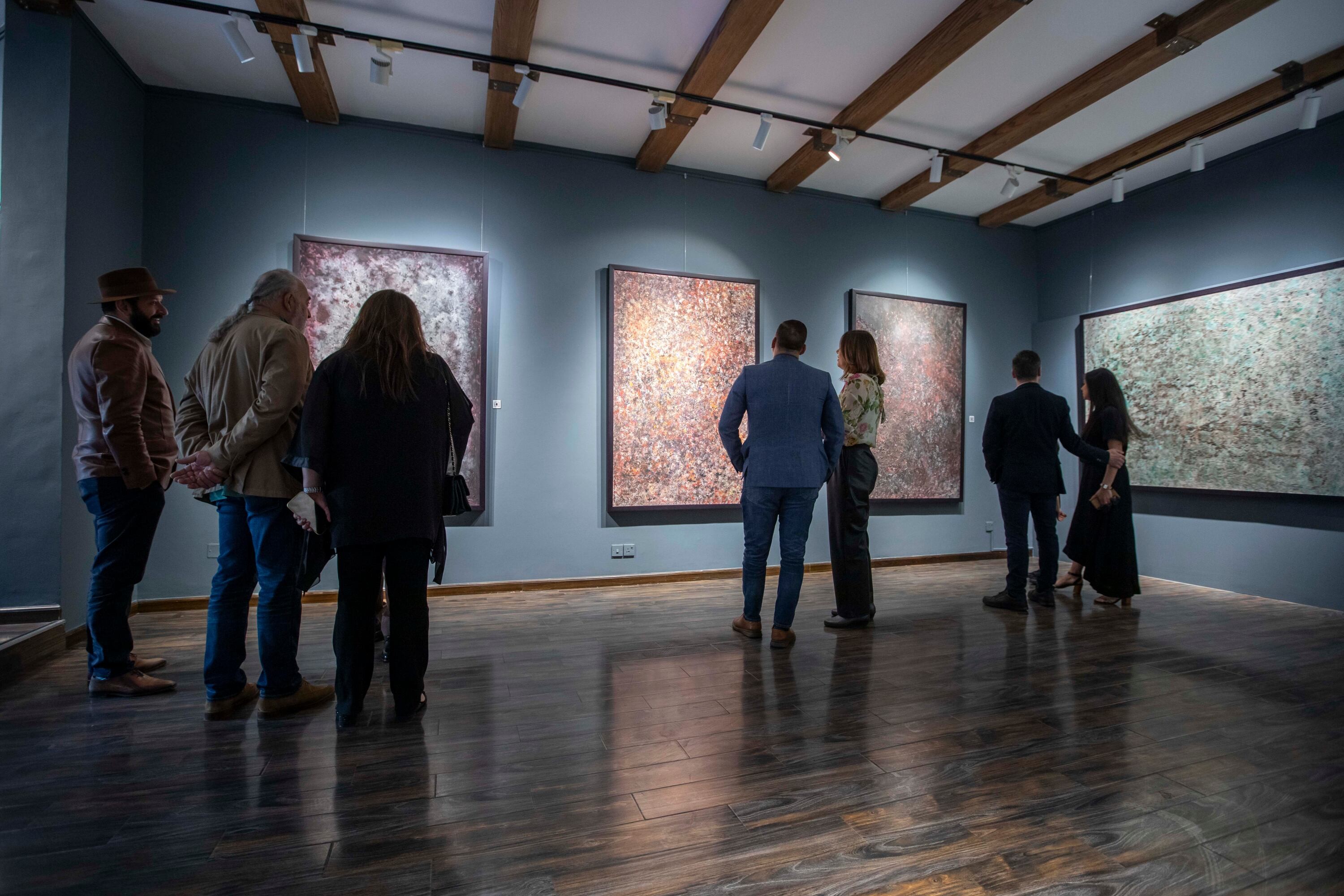 Naseer Shamma Turns Oud Sawdust into Paintings in 'Quarter Tone' in Riyadh